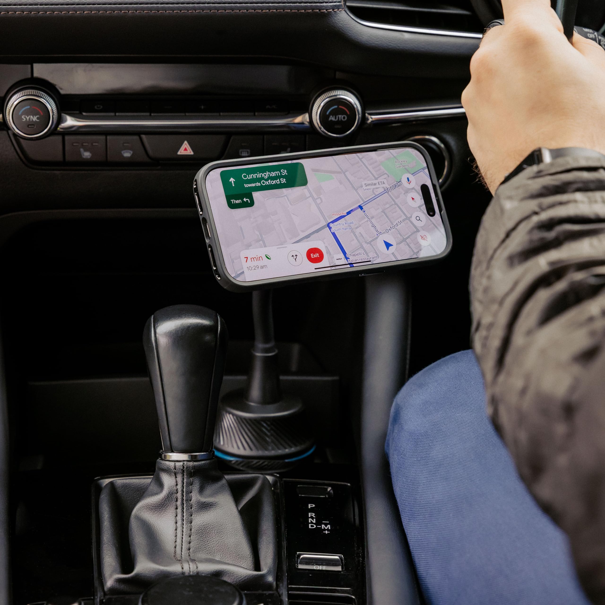 Quad Lock Cup Holder Mount Kit - iPhone 16 Pro Max MAG with MAG Wireless Charging Head (V2) - Image 7