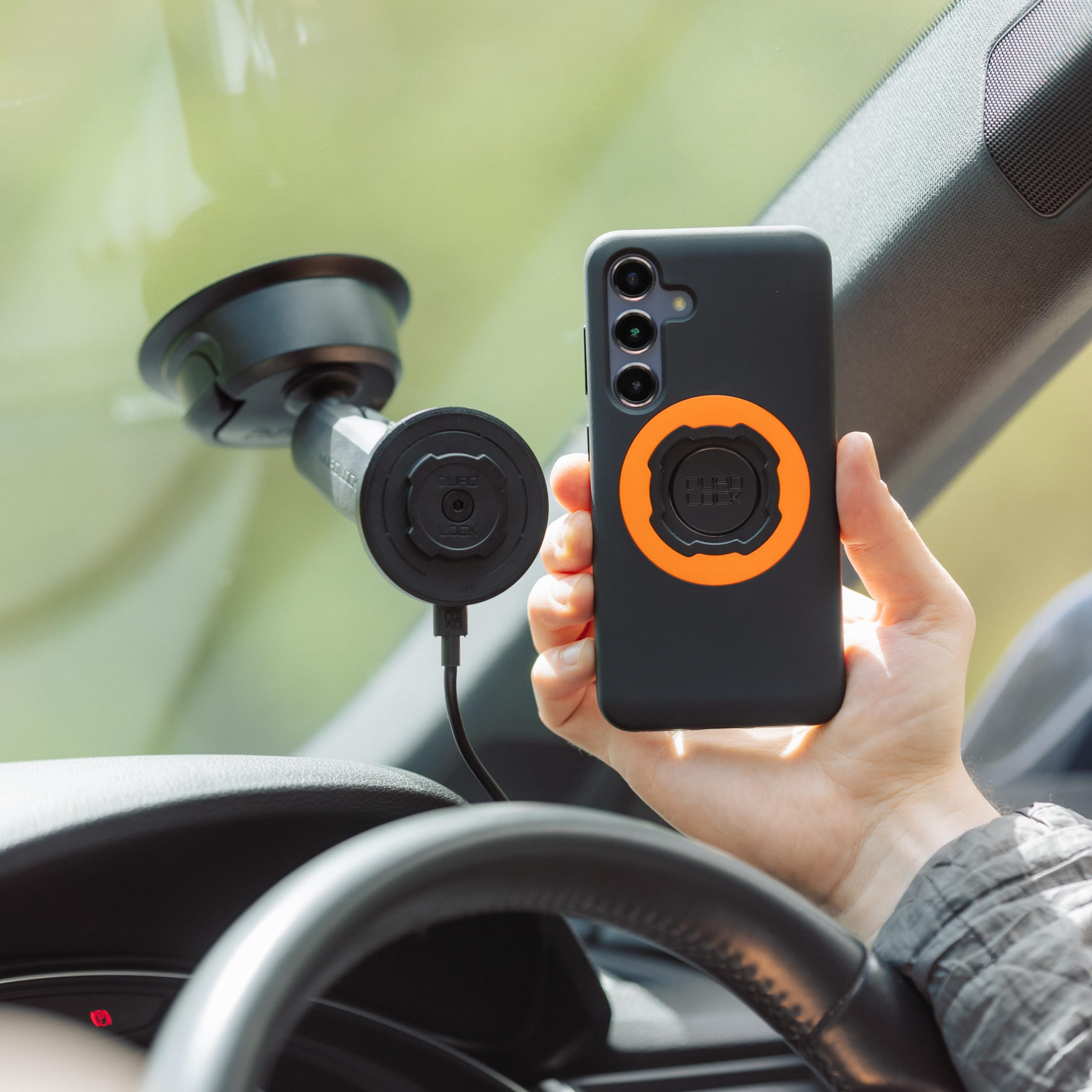 Quad Lock Heavy Duty Suction Car Phone Mount with MAG Phone Case and MAG Wireless Charging Head for iPhone 17 - Image 5