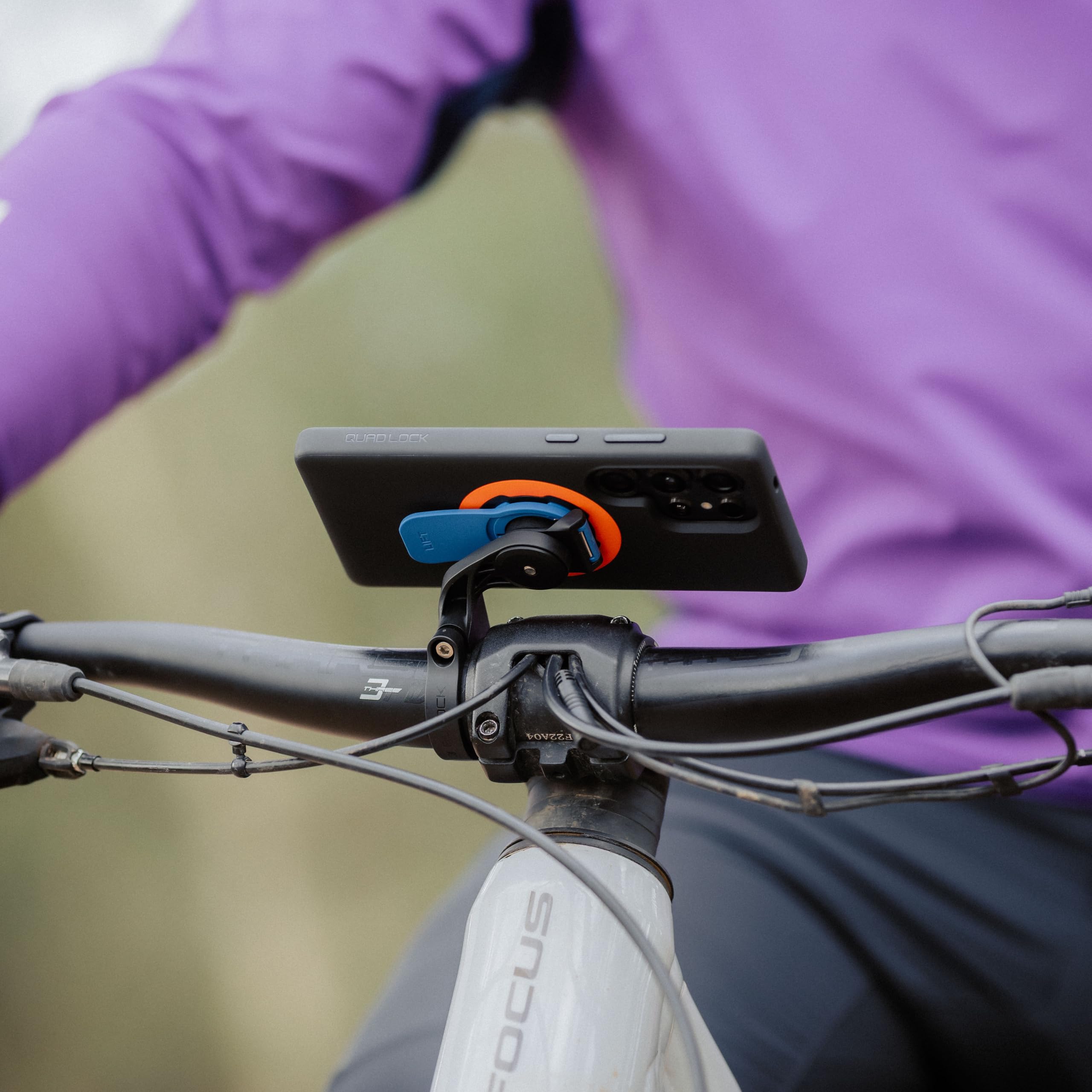 Quad Lock Out Front Handlebar Bicycle Phone Mount (V3) for iPhone, Galaxy, Pixel and Universal Adapters - Image 8